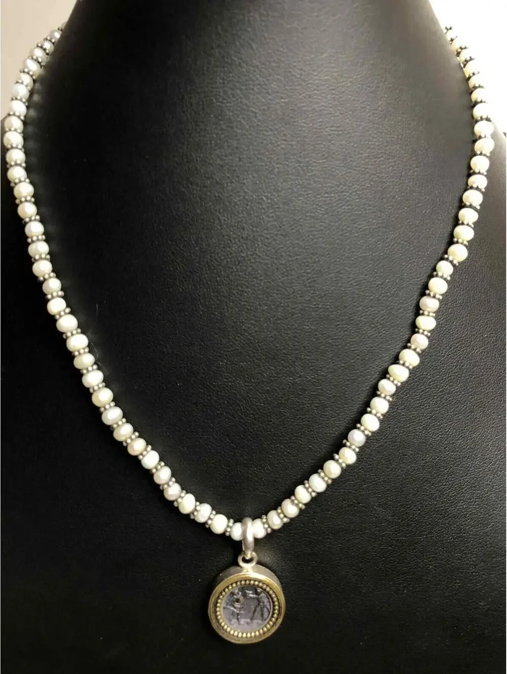 7868 VNTG Sterling 925 Victorian picture pendant 16" Pearl 925 necklace 21 grams - Picture 2 of 5